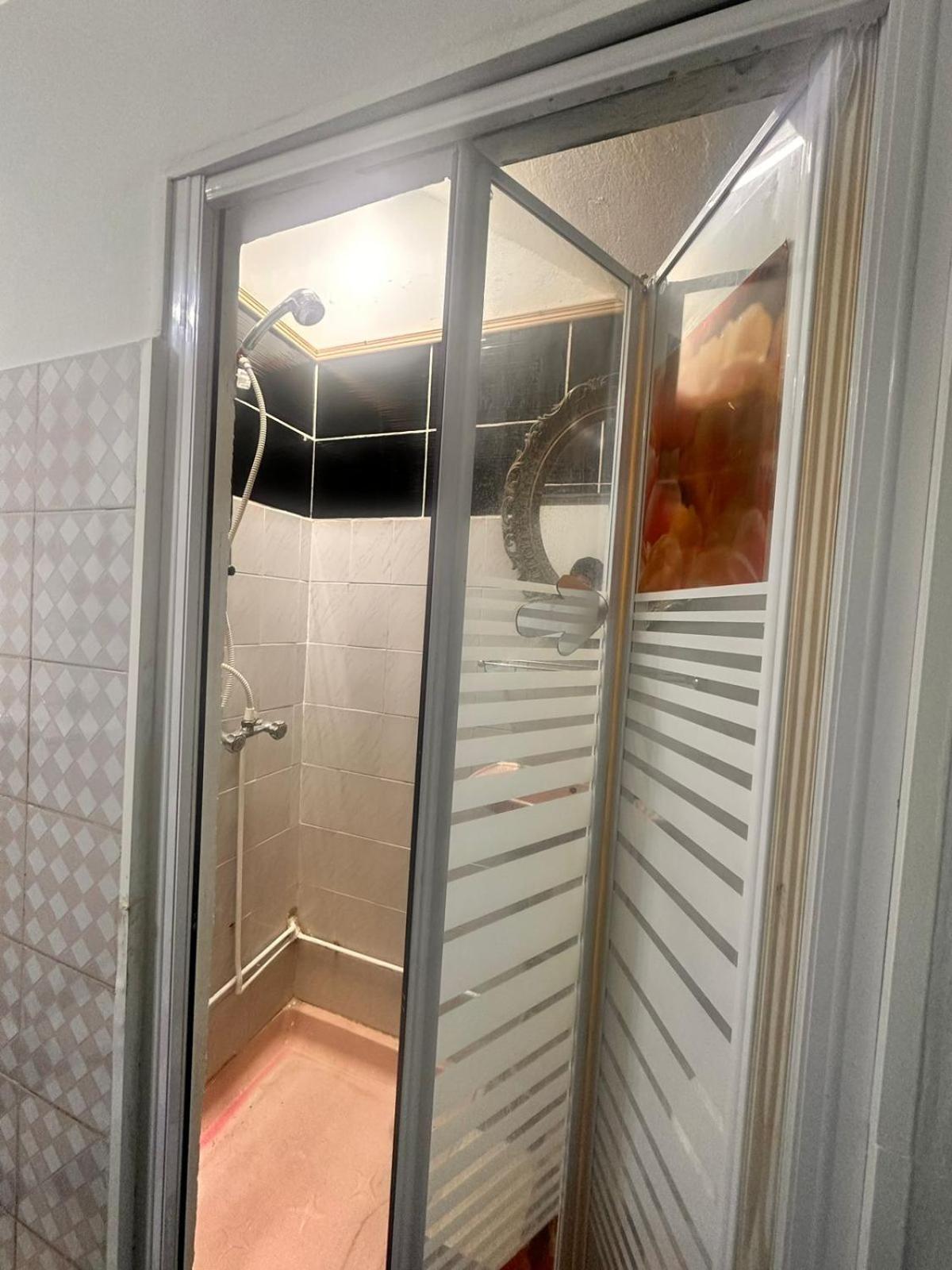 Apartment Cit Y Khadra *